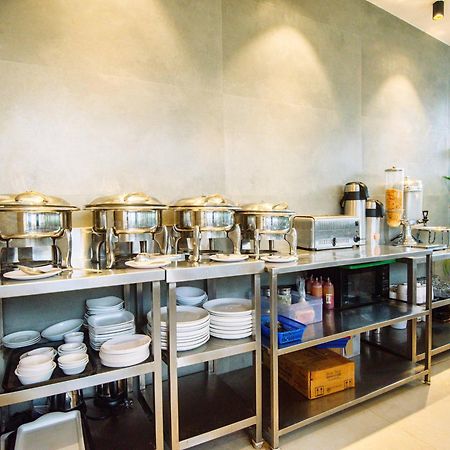 Hotel Skylink Hospitality Mahalaxmi Mumbai Exterior photo