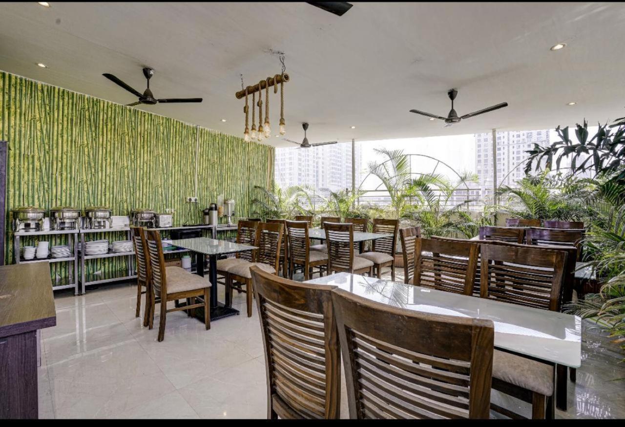 Hotel Skylink Hospitality Mahalaxmi Mumbai Exterior photo